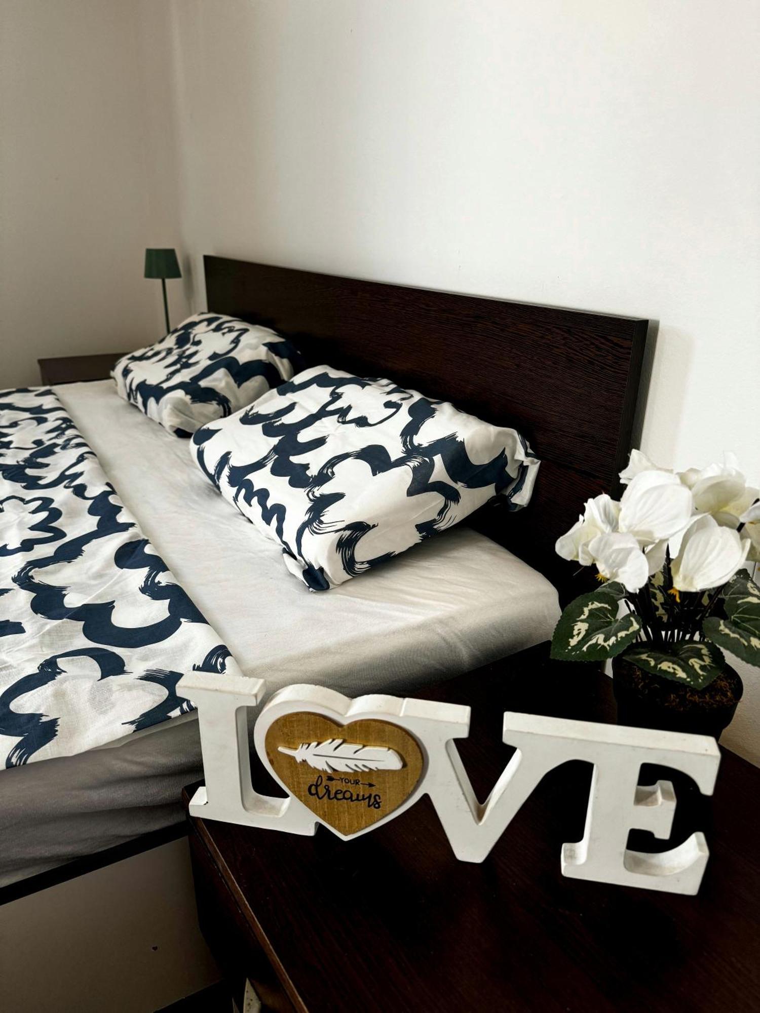 Apartmani Cvangic Vir Extérieur photo