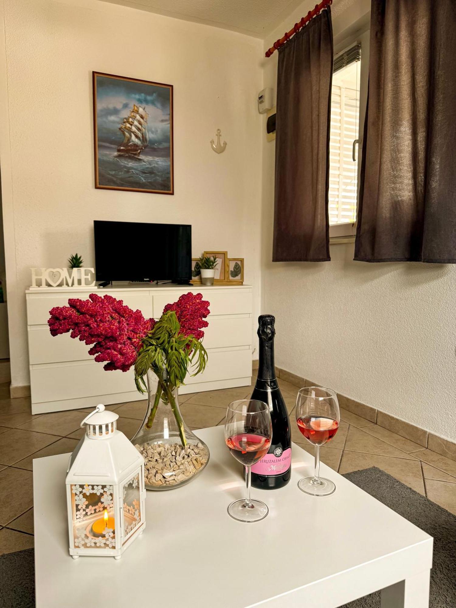 Apartmani Cvangic Vir Extérieur photo