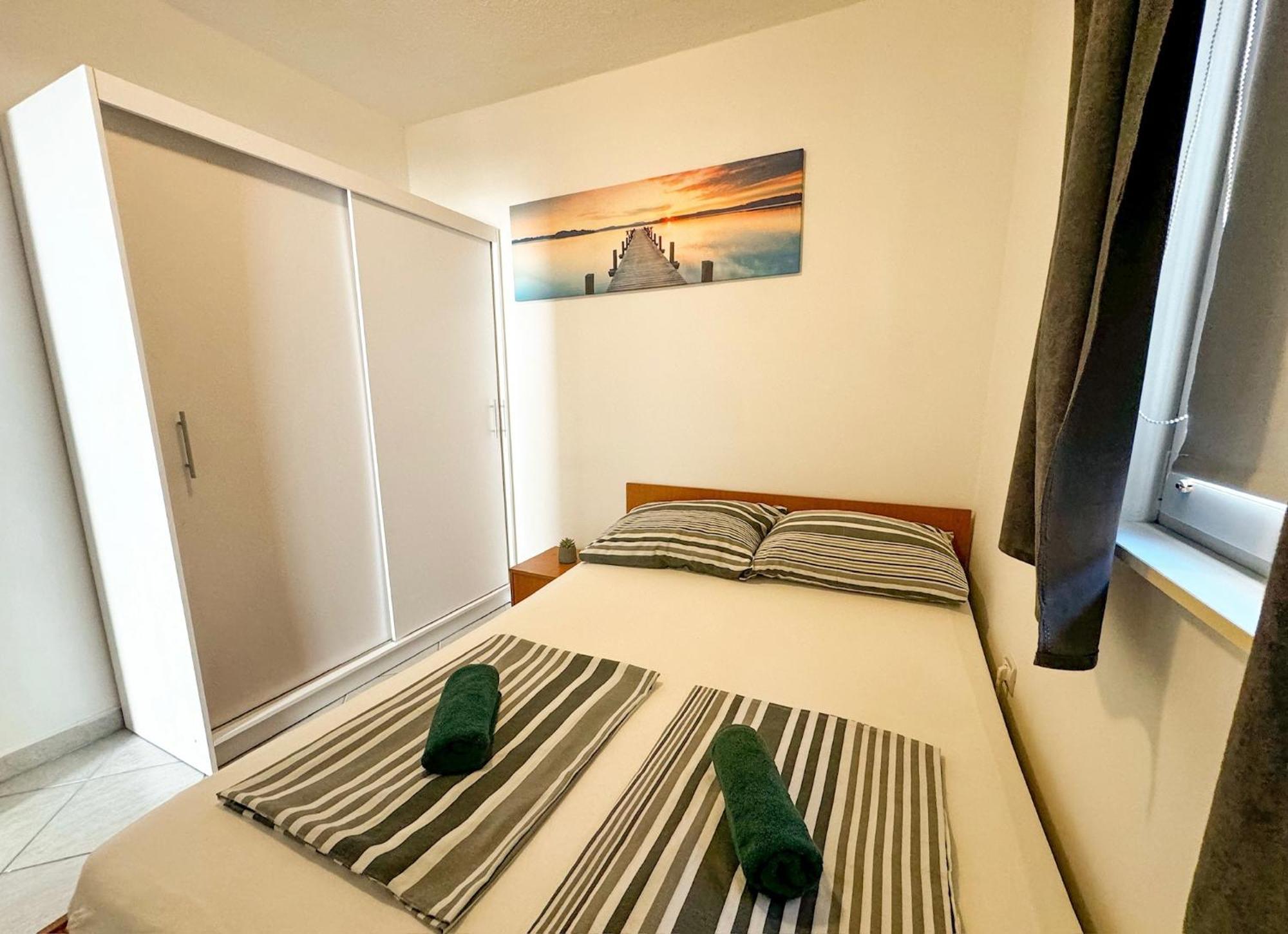 Apartmani Cvangic Vir Extérieur photo